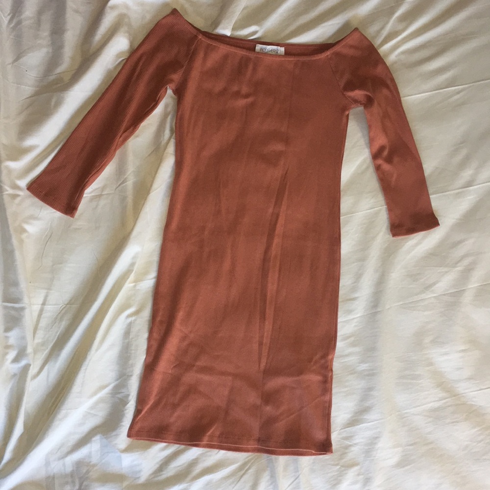 Body-con dress